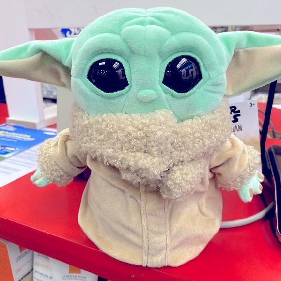 Meet your Posher, Britney - Picture 2 of 16